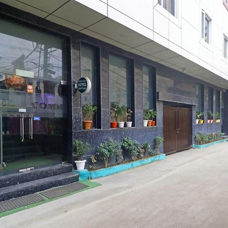 Hotel Smart Plaza Delhi Airport Νέο Δελχί Εξωτερικό φωτογραφία