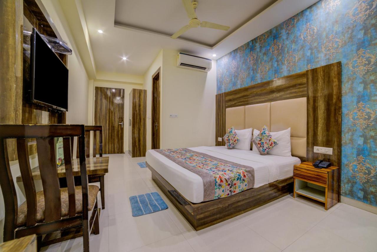 Hotel Smart Plaza Delhi Airport Νέο Δελχί Εξωτερικό φωτογραφία
