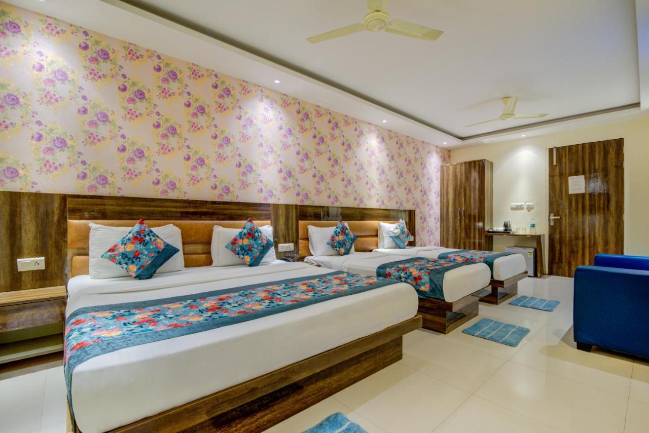 Hotel Smart Plaza Delhi Airport Νέο Δελχί Εξωτερικό φωτογραφία