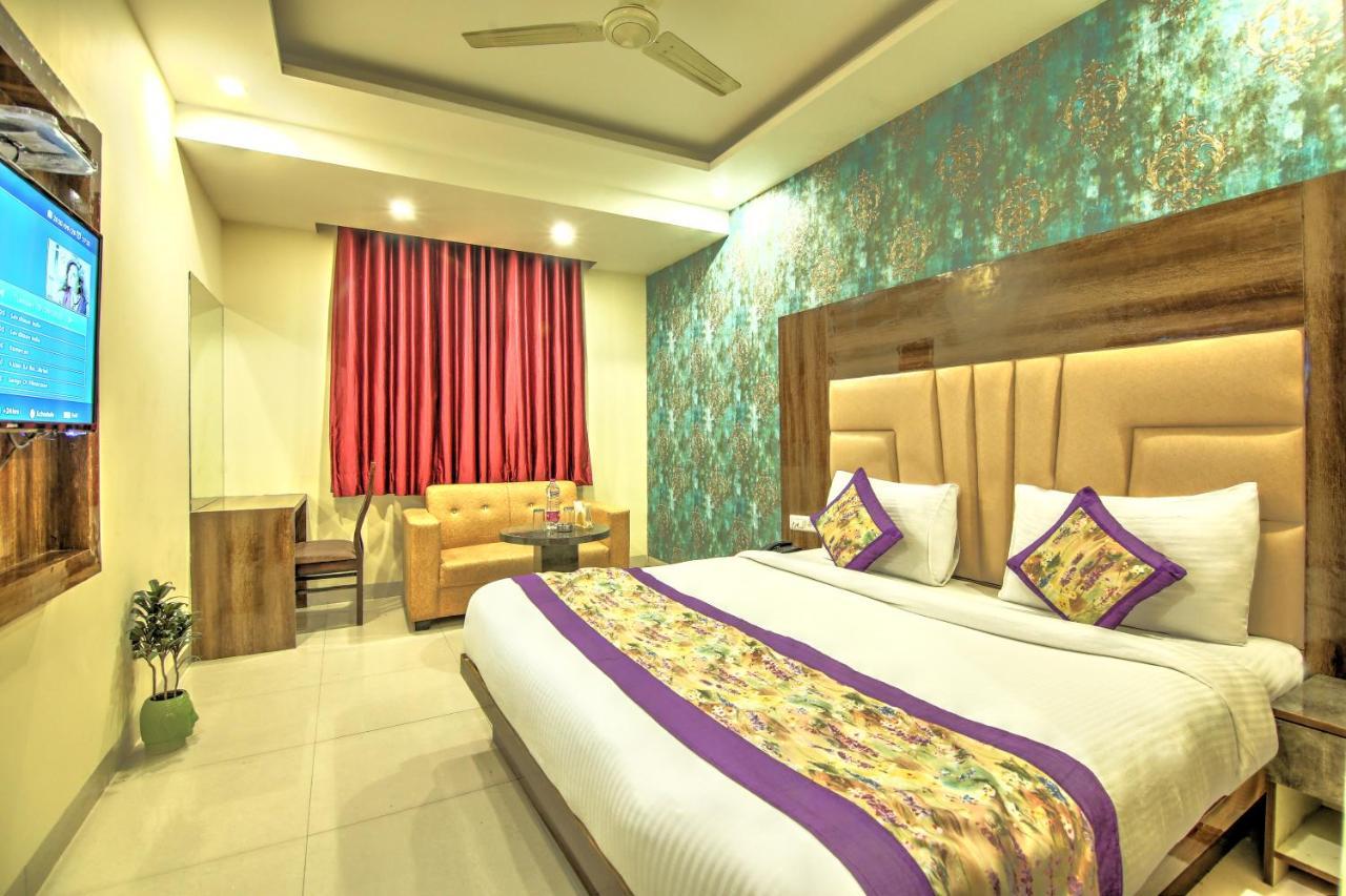 Hotel Smart Plaza Delhi Airport Νέο Δελχί Εξωτερικό φωτογραφία