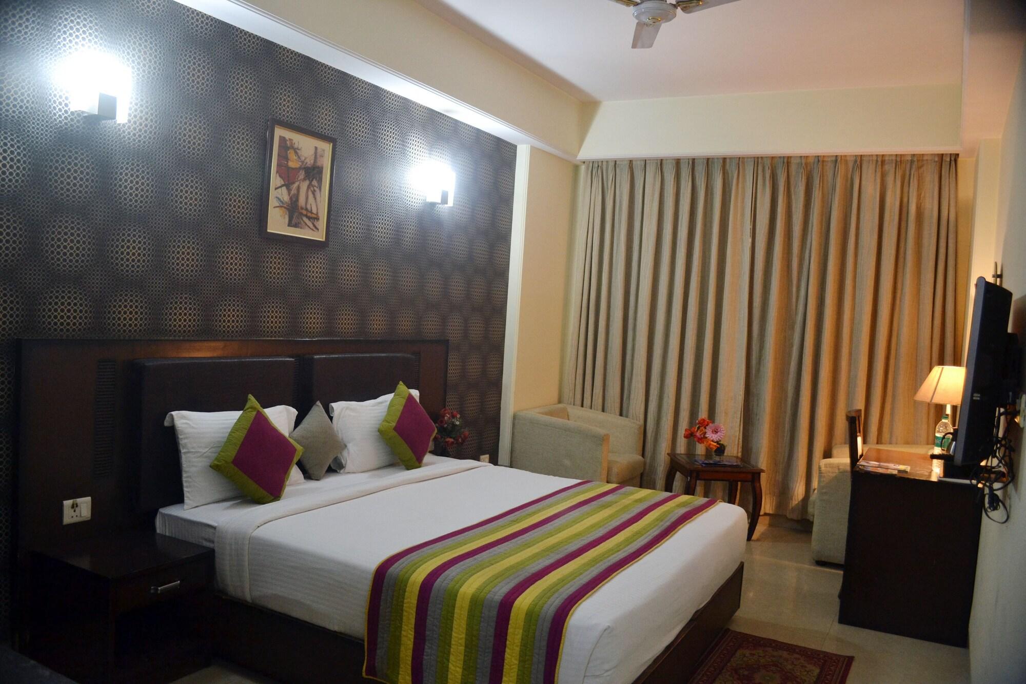 Hotel Smart Plaza Delhi Airport Νέο Δελχί Εξωτερικό φωτογραφία